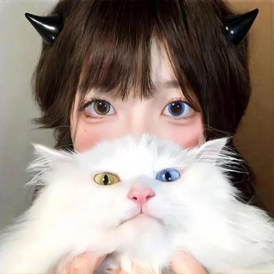 她真漂亮 封面